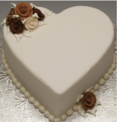 White Forest Heart Gifts toindia, cake to india same day delivery