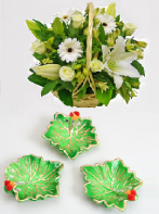 Green Diyas and Elegant Love Gifts toTeynampet, Combinations to Teynampet same day delivery