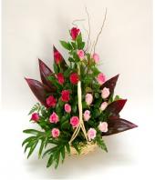 Pretty in Pink Gifts toBasavanagudi, flowers to Basavanagudi same day delivery